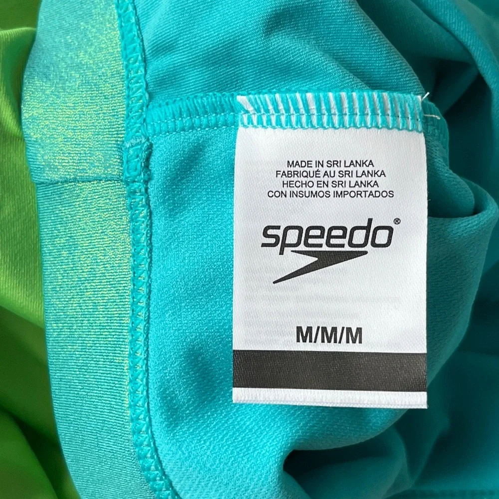 Speedo Cropped Rash Guard - Picture 5 of 5